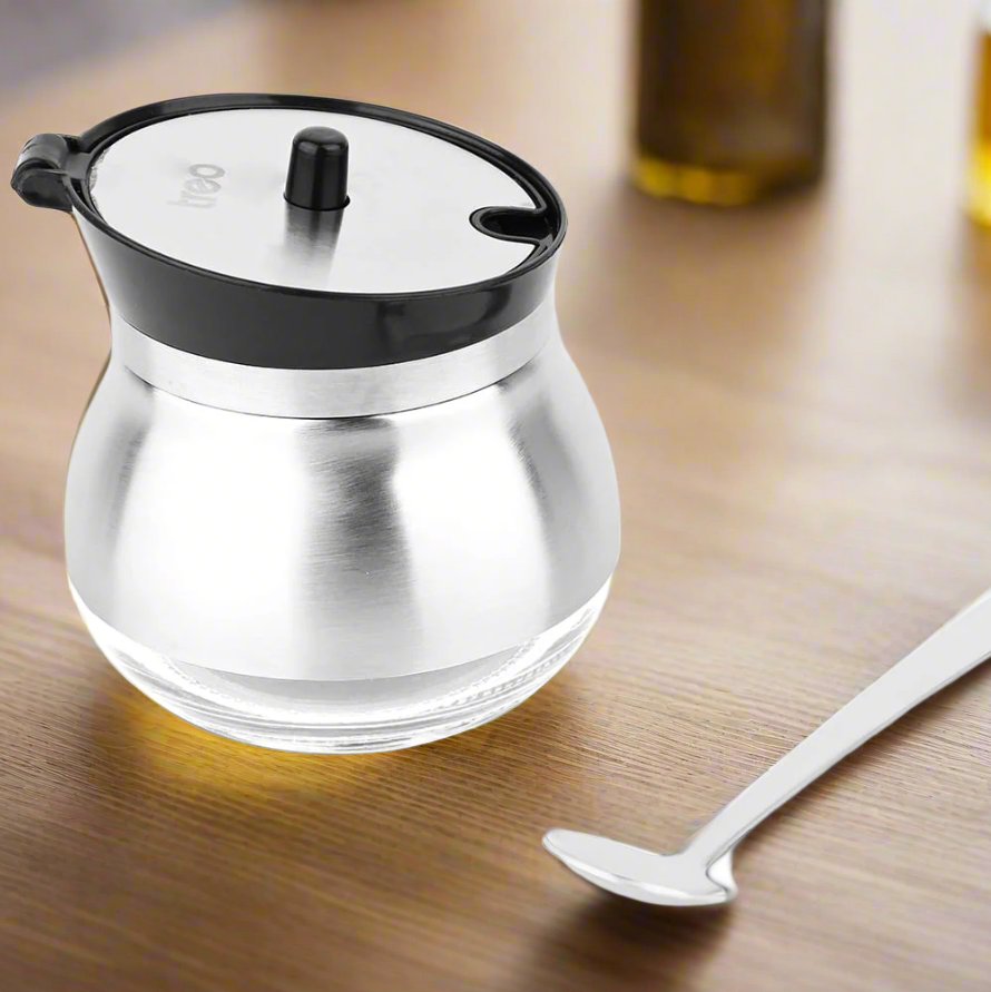 Treo by Milton Ghee Dani Jar